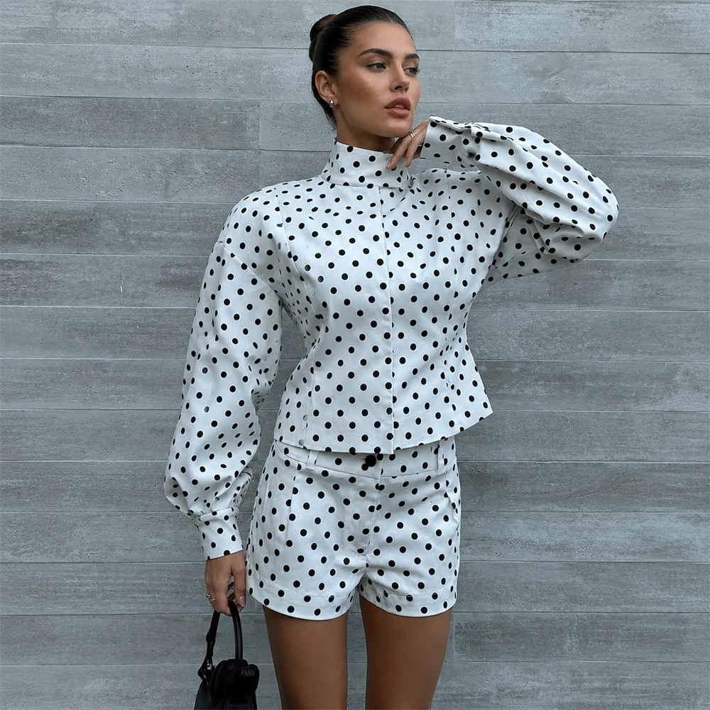 Tuularose Vintage 2 Piece Set Short Set Women's Fashion Polka Dot Jacket Top Slim Short Set Elegant Streetwear Female Shorts Set
Tuularose Vintage 2 Piece Set Short Set Women's Fashion Polka Dot Jacket Top Slim Short Set Elegant Streetwear Female Shorts Set
