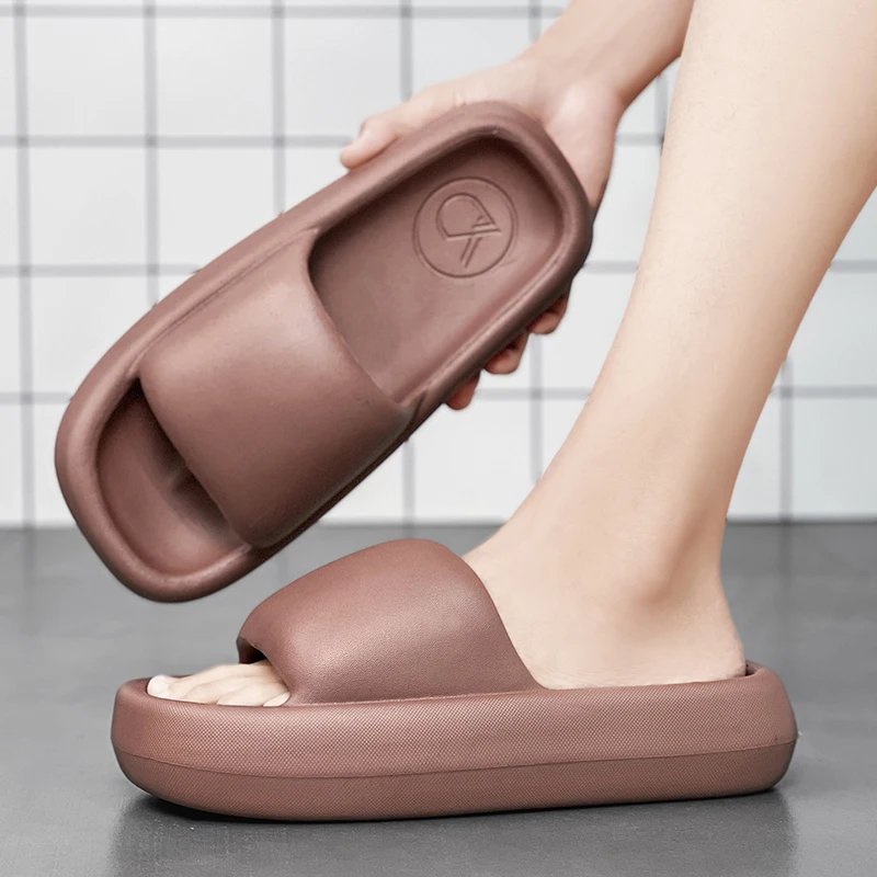 Loose Version Summer Slippers Relaxed Cut Soft Footbed Ultra Light Weight Low Cost Perfect For Tired Feet After Busy Work
Loose Version Summer Slippers Relaxed Cut Soft Footbed Ultra Light Weight Low Cost Perfect For Tired Feet After Busy Work