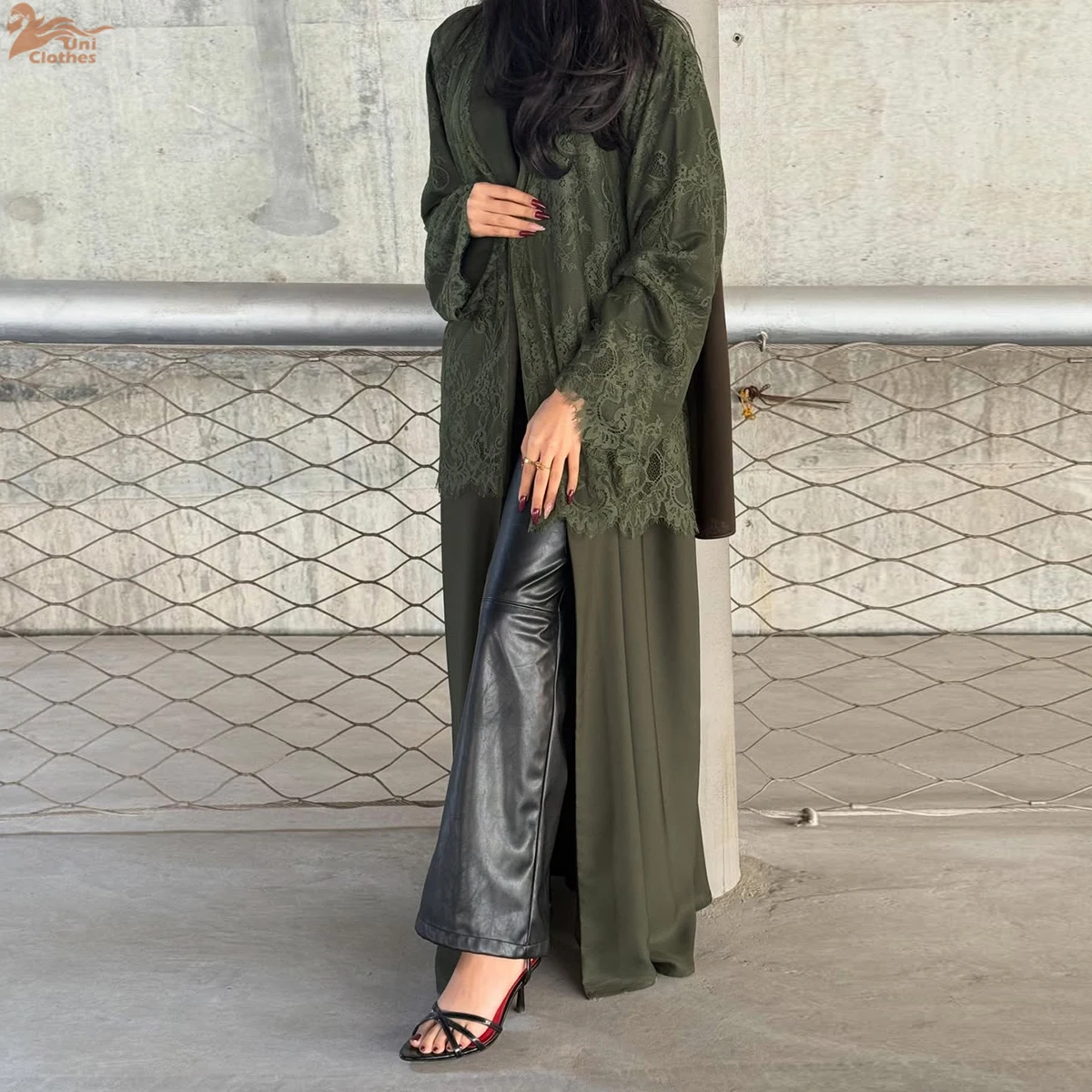 Zahraa 2026 Women's Lace Patchwork Loose Long Arabic Abaya Dubai Islamic Clothing Modest Abaya Women Muslim Dress
Zahraa 2026 Women's Lace Patchwork Loose Long Arabic Abaya Dubai Islamic Clothing Modest Abaya Women Muslim Dress