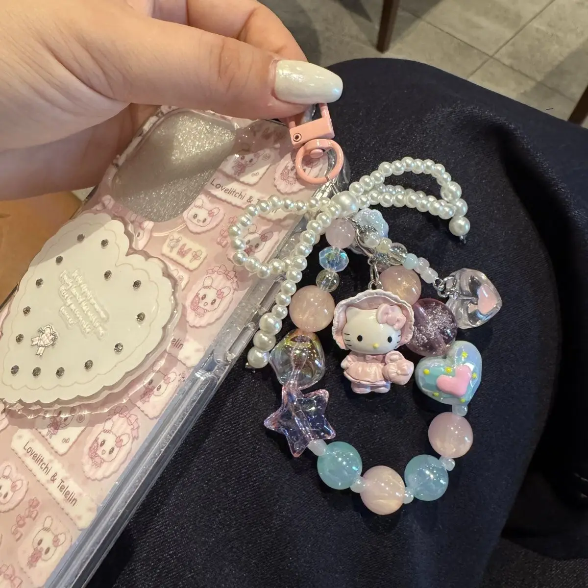 Hello Kitty Phone case chain Attractive Pearl bow cute Sweet girly style kt Bag accessory Finely made Collection Bestie Gift
Hello Kitty Phone case chain Attractive Pearl bow cute Sweet girly style kt Bag accessory Finely made Collection Bestie Gift