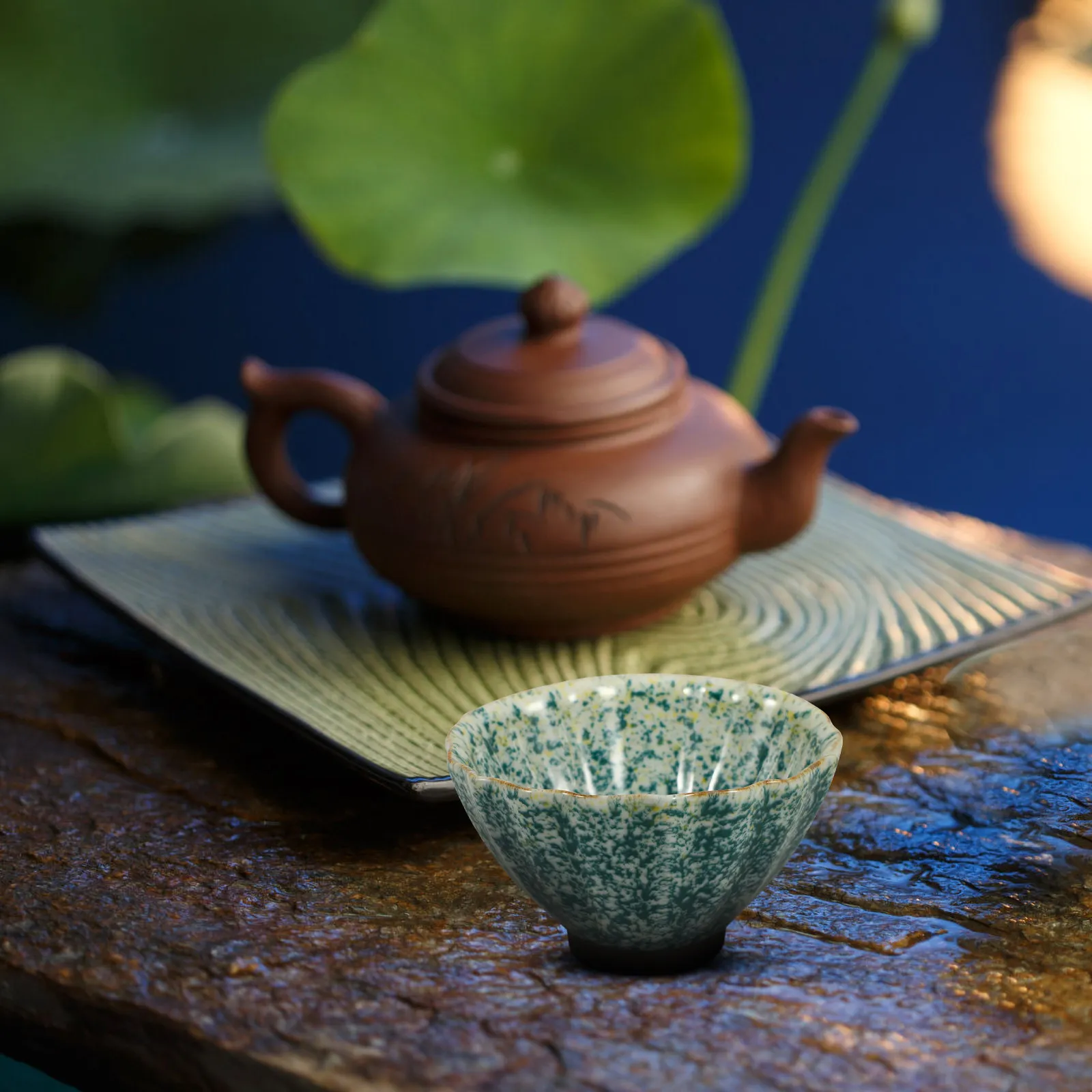 Small Porcelain Ceramic Chinese Style Tea Cup Exquisite Tea Tasting Cup Perfect for Family Dinner Friends Gathering Gift
Small Porcelain Ceramic Chinese Style Tea Cup Exquisite Tea Tasting Cup Perfect for Family Dinner Friends Gathering Gift