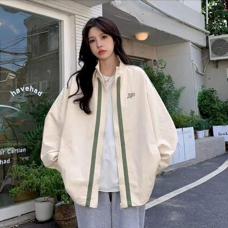 Jackets for Women Korean Style Loose Baseball Jackets Solid Stand Collar Workwear Cardigans Long Sleeve Vintage Coats Women Tops
Jackets for Women Korean Style Loose Baseball Jackets Solid Stand Collar Workwear Cardigans Long Sleeve Vintage Coats Women Tops
