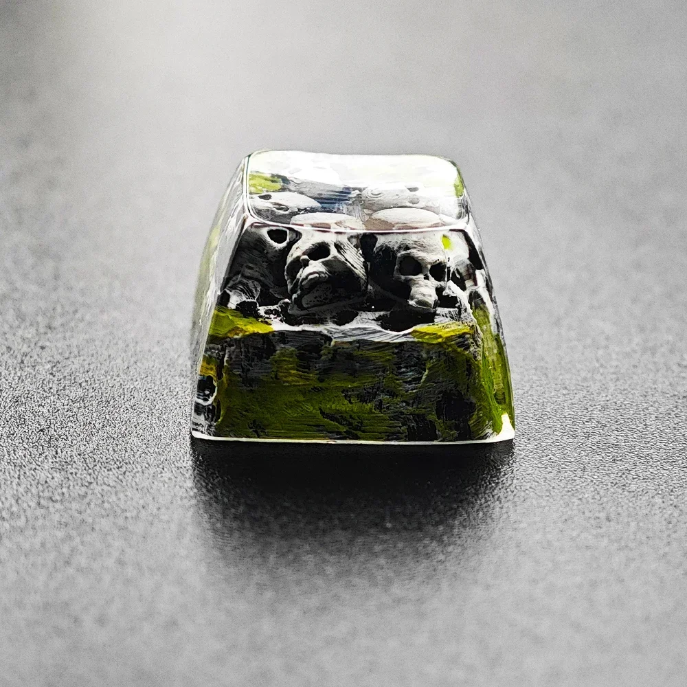 Mechanical keyboard personalized resin keycap skull soul light transmission handmade creative Epoxy gift
Mechanical keyboard personalized resin keycap skull soul light transmission handmade creative Epoxy gift