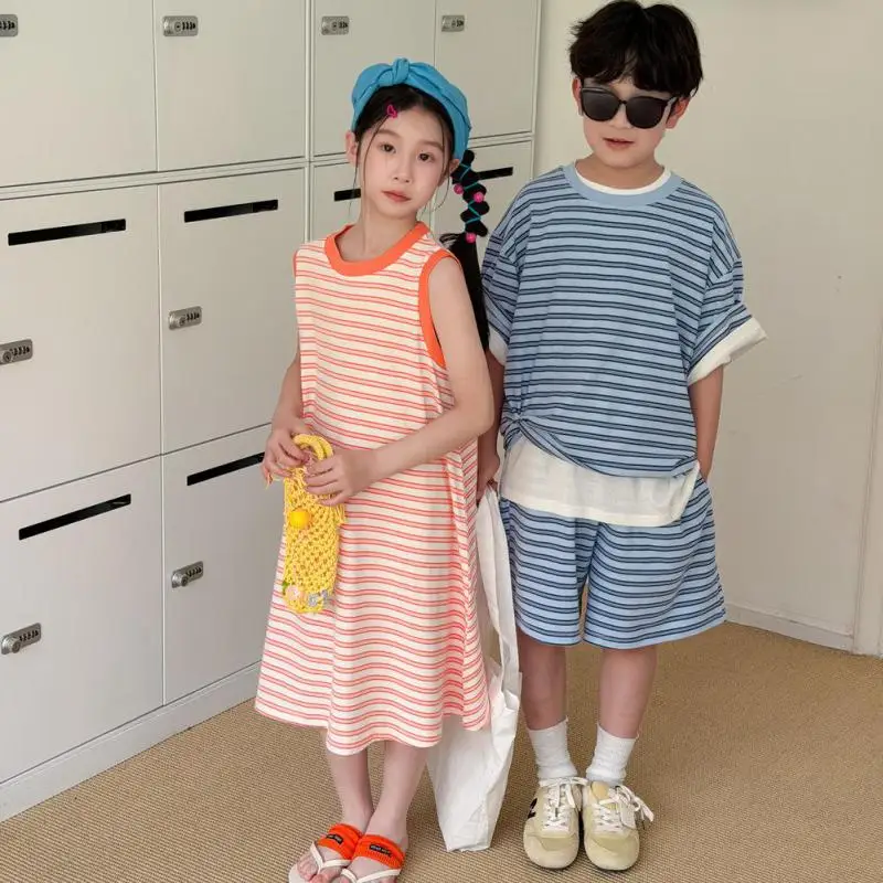 2026 Summer New Children Short Sleeve Clothes Set Boys T Shirts Shorts 2pcs Suit Girls Striped Vest Dress Brother Sister Set
2026 Summer New Children Short Sleeve Clothes Set Boys T Shirts Shorts 2pcs Suit Girls Striped Vest Dress Brother Sister Set