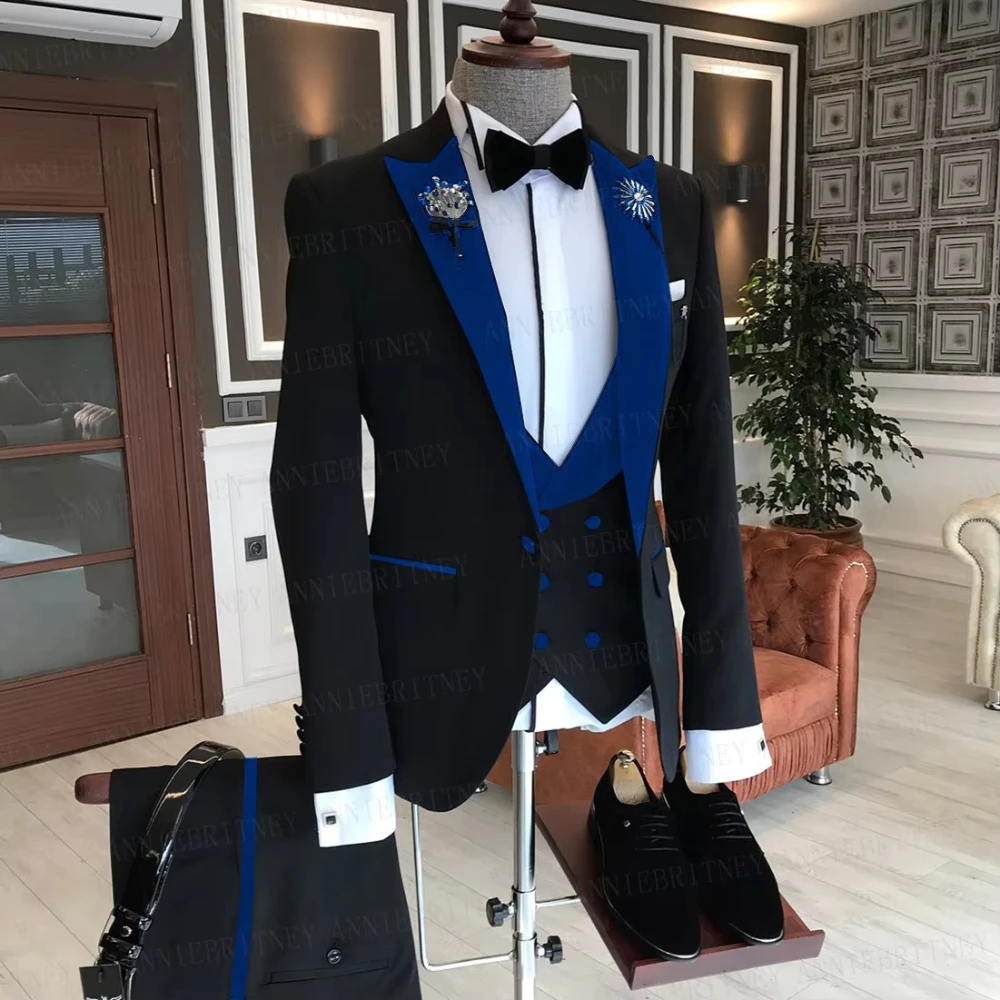 Formal Men Suits 3 Piece Chic Velvet Peak Lapel One Button Jacket Sets Fashion Groom Wedding Party Tuxedo (Blazer+Vest+Pants)
Formal Men Suits 3 Piece Chic Velvet Peak Lapel One Button Jacket Sets Fashion Groom Wedding Party Tuxedo (Blazer+Vest+Pants)