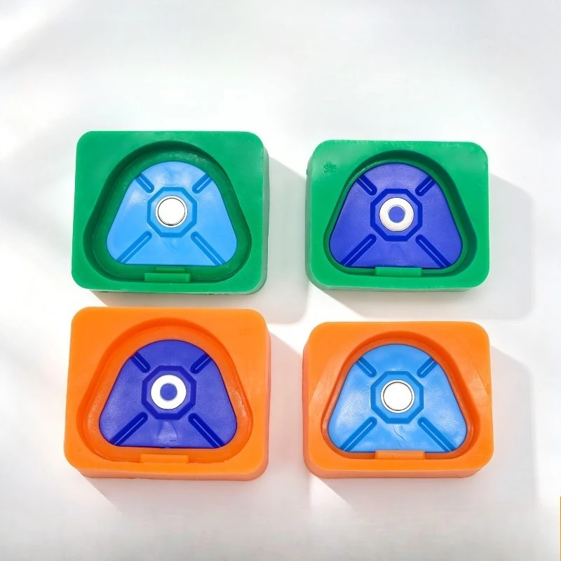 Lab High-strength Magnet Silicone Base, Plastic Plate Demolding Base, Base Plate with Iron Sheet, Plaster Model Silicone Base