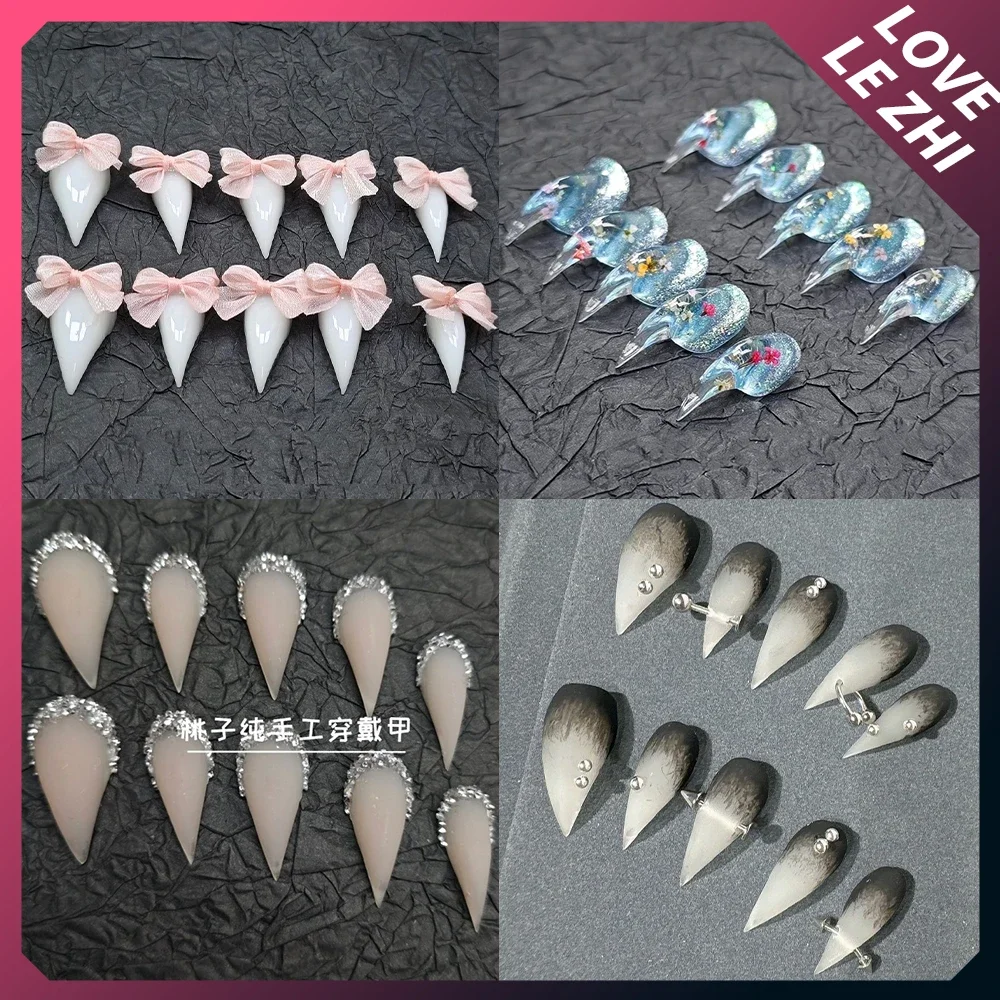 10Pcs Spice Girl Dragon Shaped Claw Handmade Press On Nail Y2K Long Beast Claw Polka Point Cat Eyes Gradients Reusable Fake Nail
10Pcs Spice Girl Dragon Shaped Claw Handmade Press On Nail Y2K Long Beast Claw Polka Point Cat Eyes Gradients Reusable Fake Nail
