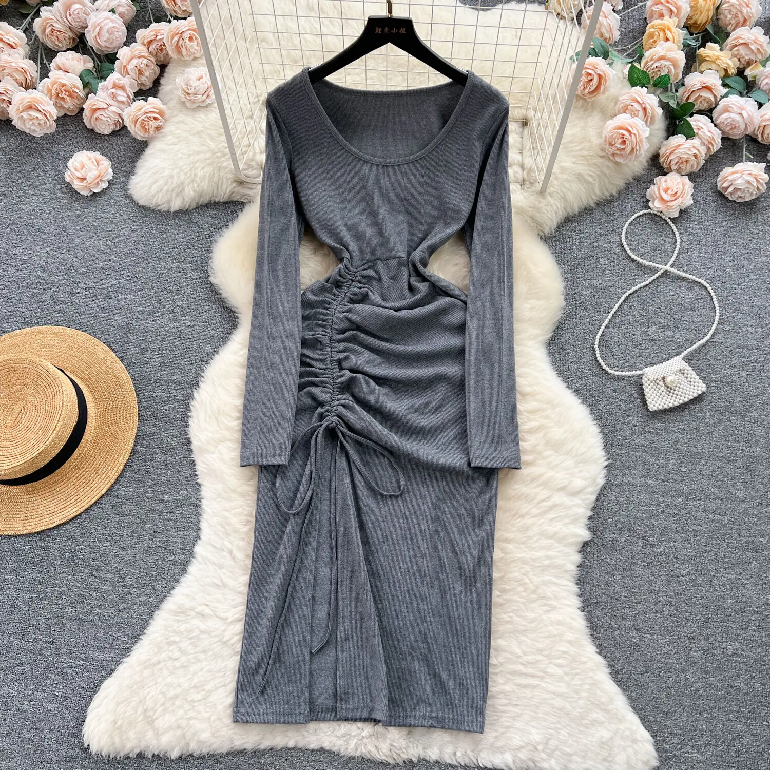 Autumn Wear Classic Chic Slim Fit Dress Women's High Waist Show Thin Drawstring Pleated Split Wrapped Hip Dress For Work Casual
Autumn Wear Classic Chic Slim Fit Dress Women's High Waist Show Thin Drawstring Pleated Split Wrapped Hip Dress For Work Casual