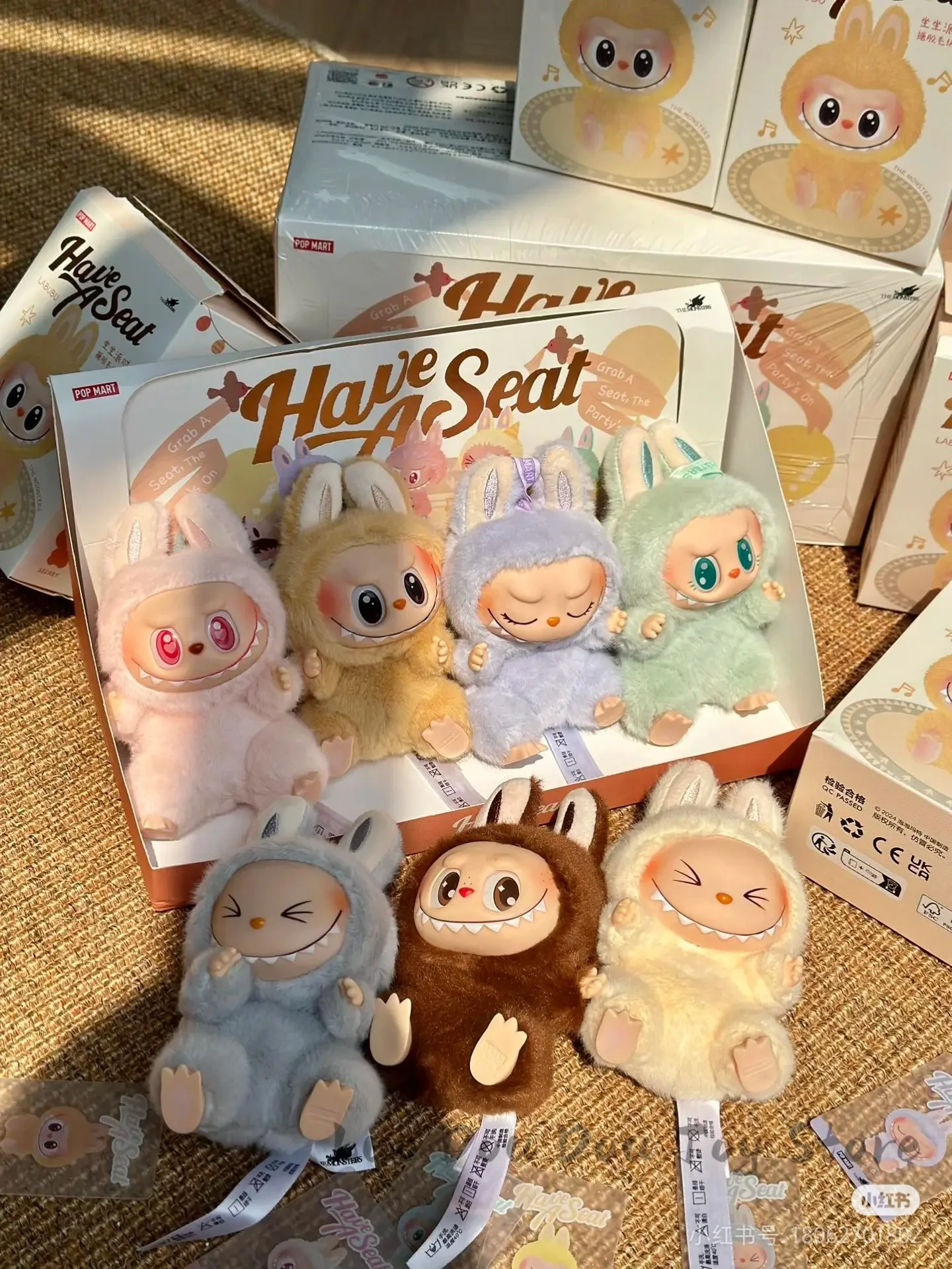 Original The Monsters Labubu Sitting Party Macaron Face 2.0 Series Pendant Doll Toys Mystery Box Bag Keychain Xmas Girl Gift
Original The Monsters Labubu Sitting Party Macaron Face 2.0 Series Pendant Doll Toys Mystery Box Bag Keychain Xmas Girl Gift
