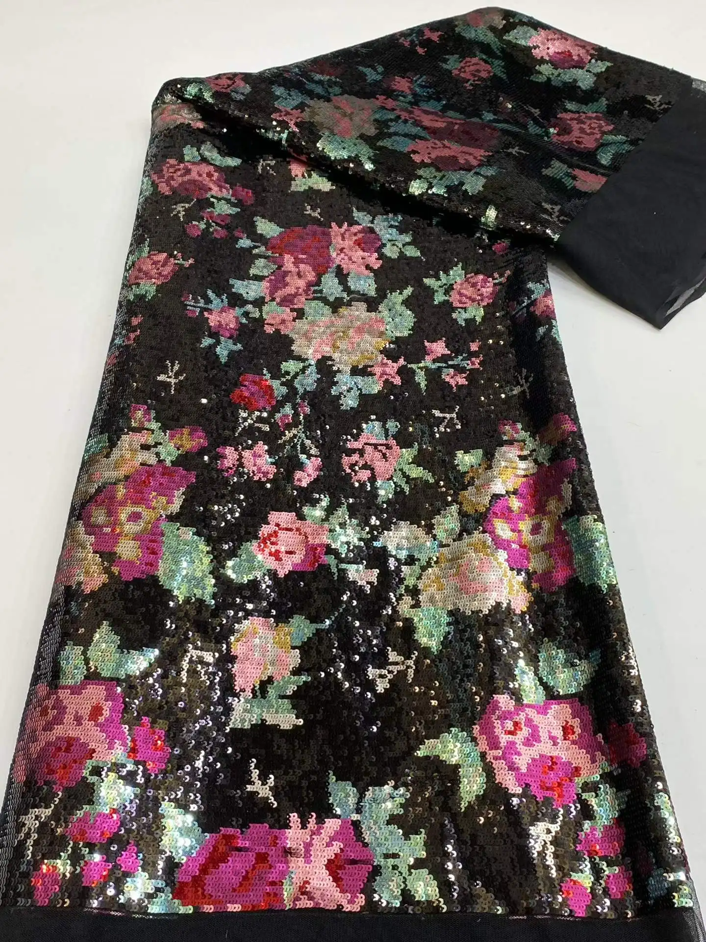 African Sequins Lace Fabric 2026 High Quality Eembroidery French Nigerian Mesh Lace Fabrics For Wedding Dress Sewing
African Sequins Lace Fabric 2026 High Quality Eembroidery French Nigerian Mesh Lace Fabrics For Wedding Dress Sewing