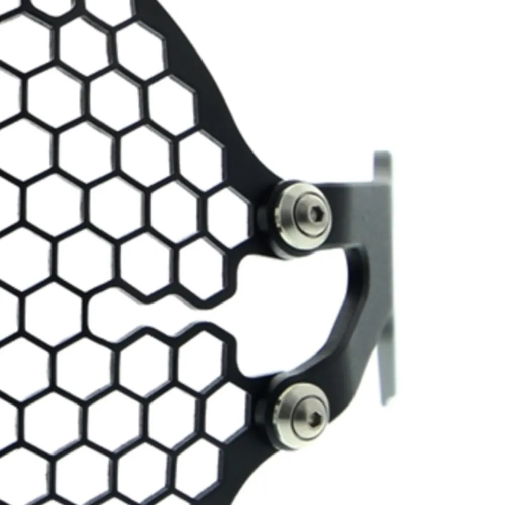 Motorcycle Accessories Headlight Protector Shield Guard Headlamp Mesh Grille For Yamaha XSR900 2016 2017 2018 2019 2020 2021
Motorcycle Accessories Headlight Protector Shield Guard Headlamp Mesh Grille For Yamaha XSR900 2016 2017 2018 2019 2020 2021
