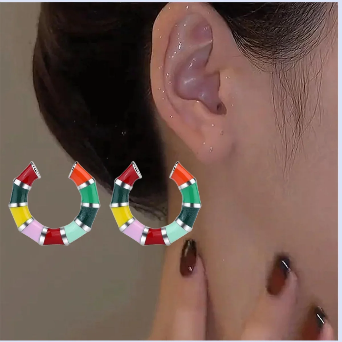 Милые милые серьги-кольца из стерлингового серебра 925 пробы ярких цветов, круглые металлические серьги-кольца для женщин и девочек, модные ювелирные изделия для свадебной вечеринки, подарки
Милые милые серьги-кольца из стерлингового серебра 925 пробы ярких цветов, круглые металлические серьги-кольца для женщин и девочек, модные ювелирные изделия для свадебной вечеринки, подарки