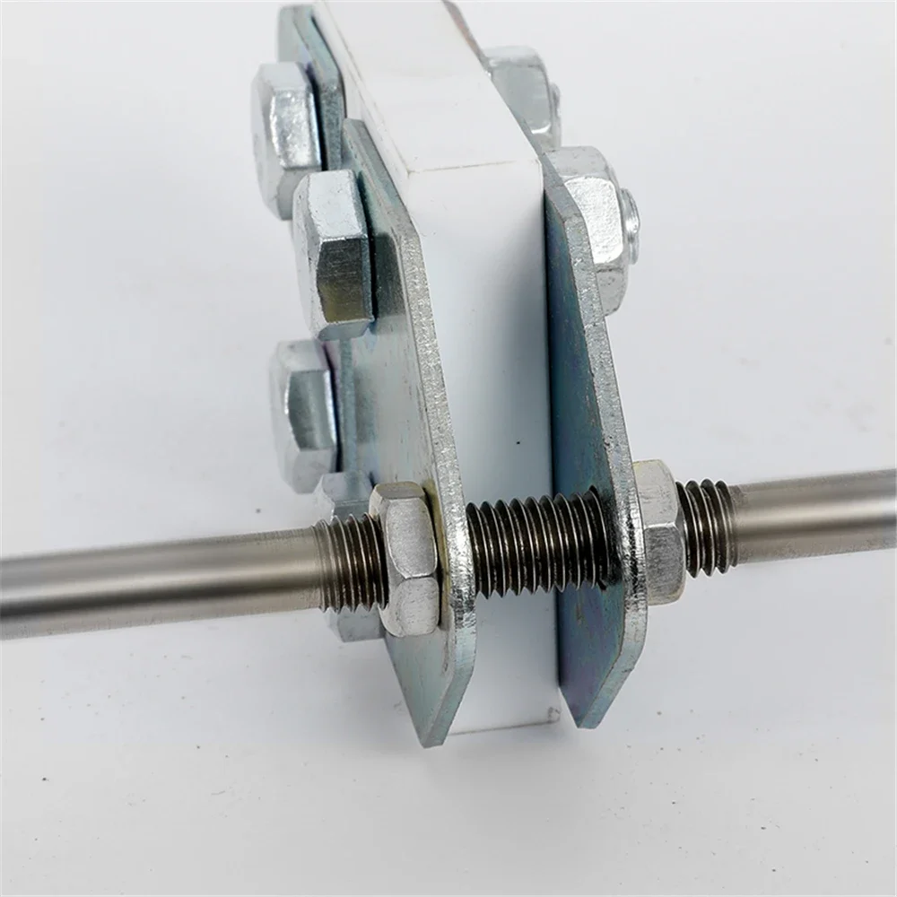 Ceramic Insulation Hook Electrophoresis Line Non-conductive High Temperature Resistant Hook Is Not Easy To Be Damaged
Ceramic Insulation Hook Electrophoresis Line Non-conductive High Temperature Resistant Hook Is Not Easy To Be Damaged