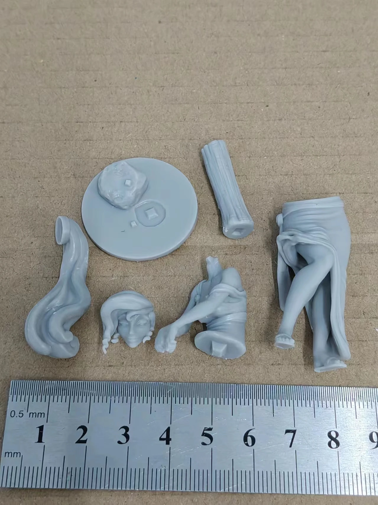 Масштаб 1/24, фигурка из смолы Megara Nsfw, сделай сам, две версии, сборная модель, комплект, в разобранном виде, неокрашенная 3D статуя, игрушка 
Масштаб 1/24, фигурка из смолы Megara Nsfw, сделай сам, две версии, сборная модель, комплект, в разобранном виде, неокрашенная 3D статуя, игрушка