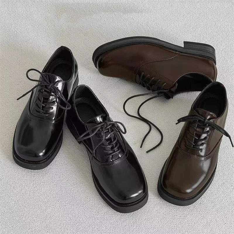 Casual Shoes Thick Bottom Square Head Fashionable Couple Style Commuter Shoes British Style Business Cleanfit Shoes
Casual Shoes Thick Bottom Square Head Fashionable Couple Style Commuter Shoes British Style Business Cleanfit Shoes