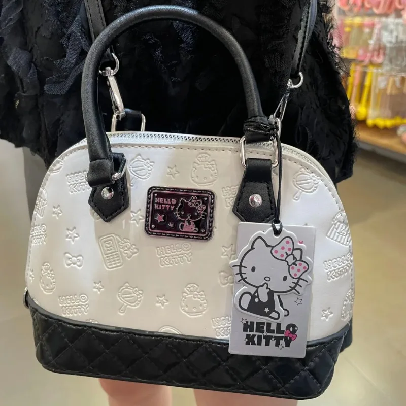 Hello Kitty Black White Classic Handbag Anime Printed Shoulder Bag Fashionable Boston Bag Premium Simplicity Christmas Gift
Hello Kitty Black White Classic Handbag Anime Printed Shoulder Bag Fashionable Boston Bag Premium Simplicity Christmas Gift