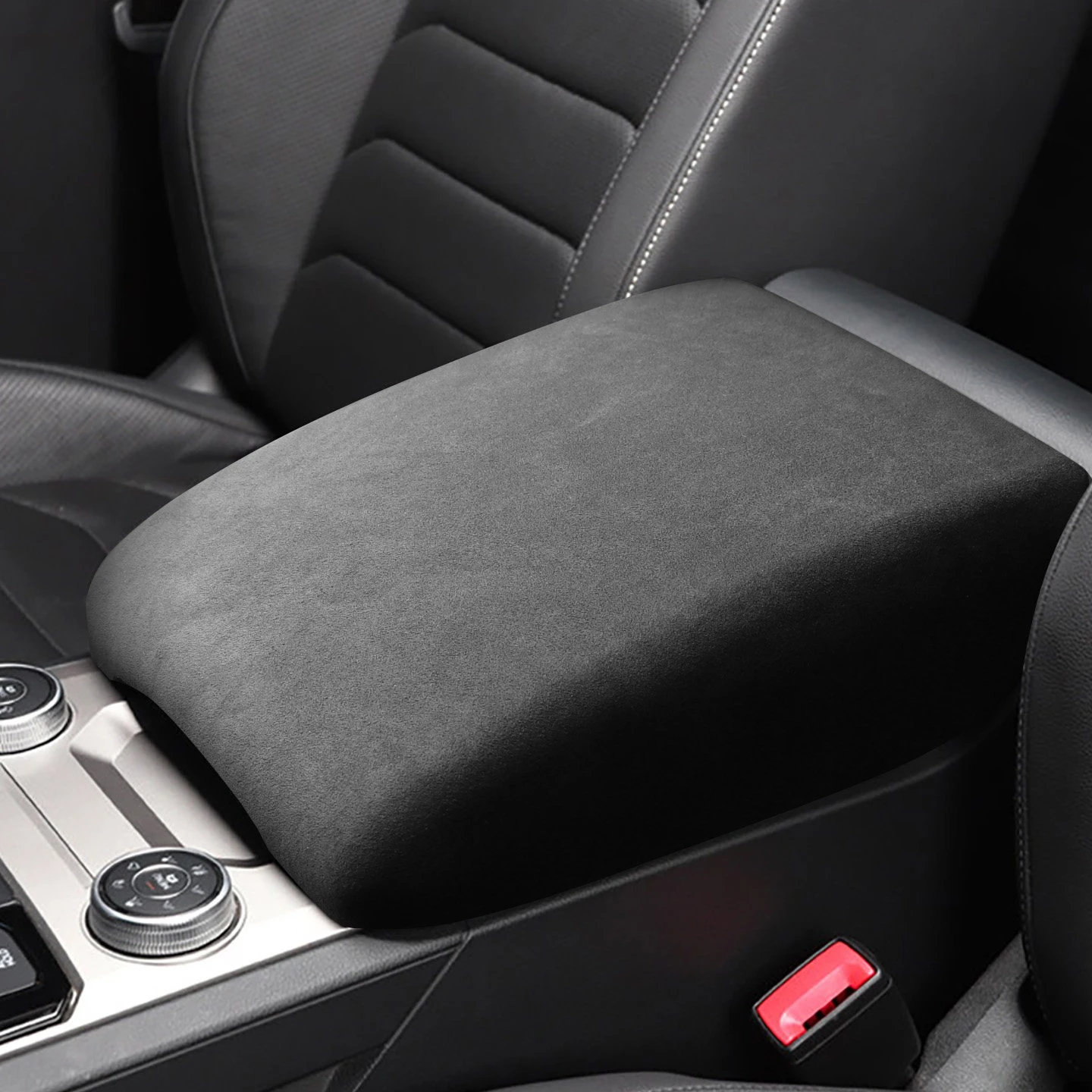For Volkswagen Touareg 2019-26 ABS Imported Suede Central Control Armrest Box, Rear Air Outlet Decorative Frame
For Volkswagen Touareg 2019-26 ABS Imported Suede Central Control Armrest Box, Rear Air Outlet Decorative Frame