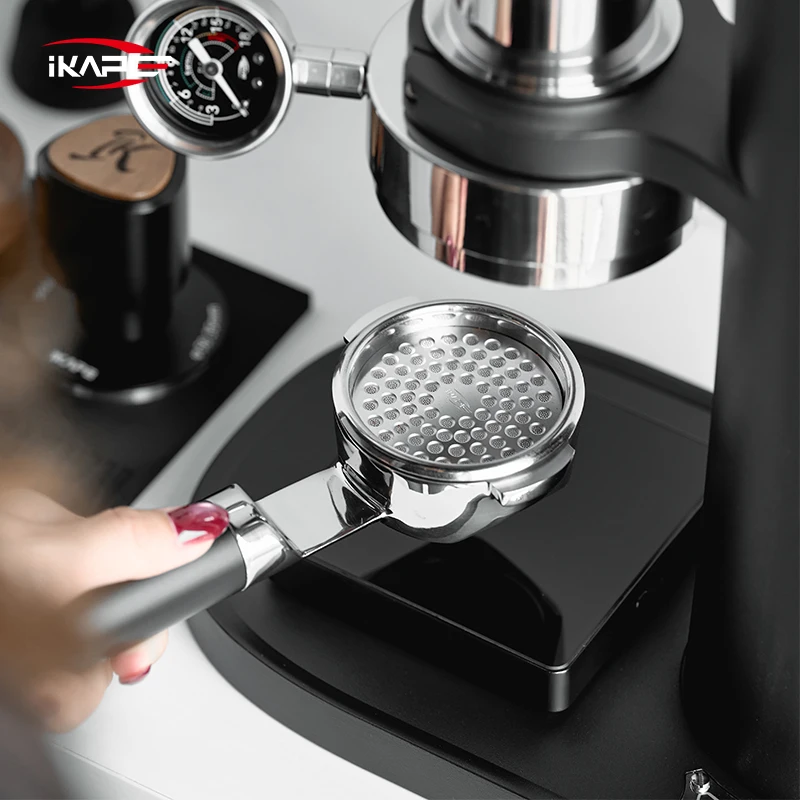 IKAPE Coffee Bottomless Portafilter Compatible with 54mm 3 ear Berivlle/58mm 2ear E61,Lamarzocco,etc.Espresso Machines
IKAPE Coffee Bottomless Portafilter Compatible with 54mm 3 ear Berivlle/58mm 2ear E61,Lamarzocco,etc.Espresso Machines