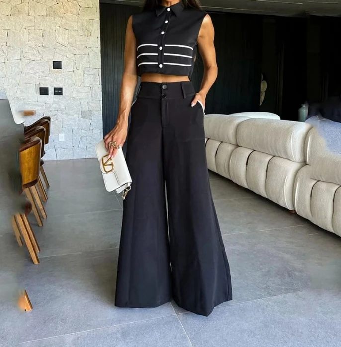 European and American women's clothing 2024 summer new women's casual fashion lapel sleeveless upper garment two-piece set
European and American women's clothing 2024 summer new women's casual fashion lapel sleeveless upper garment two-piece set