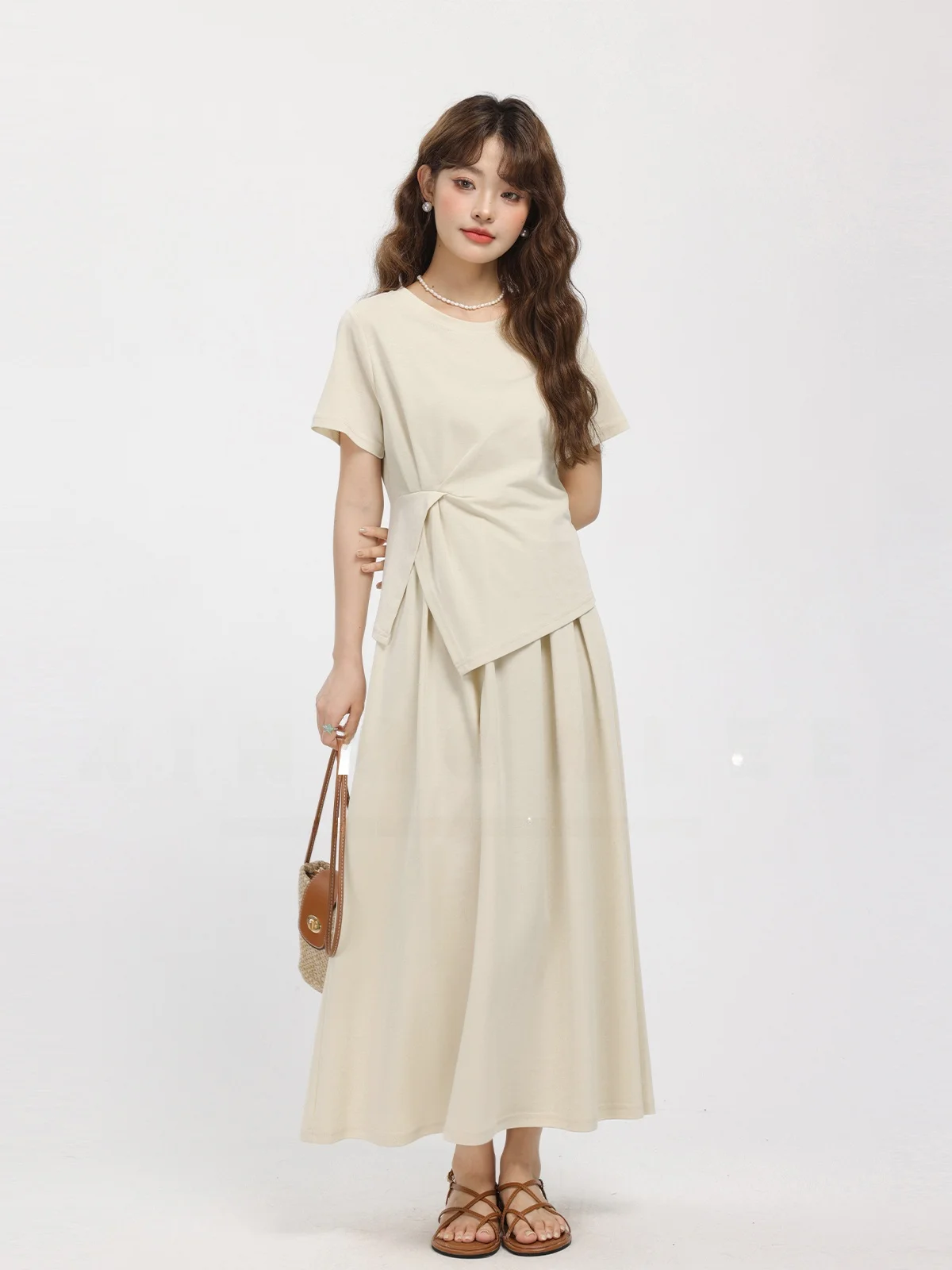 Slimming High Waist Midi Skirt round Neck T-Shirt Women's Fashion Set Cotton Short Sleeve Summer Outfit Elegant Two-Piece Suit
Slimming High Waist Midi Skirt round Neck T-Shirt Women's Fashion Set Cotton Short Sleeve Summer Outfit Elegant Two-Piece Suit