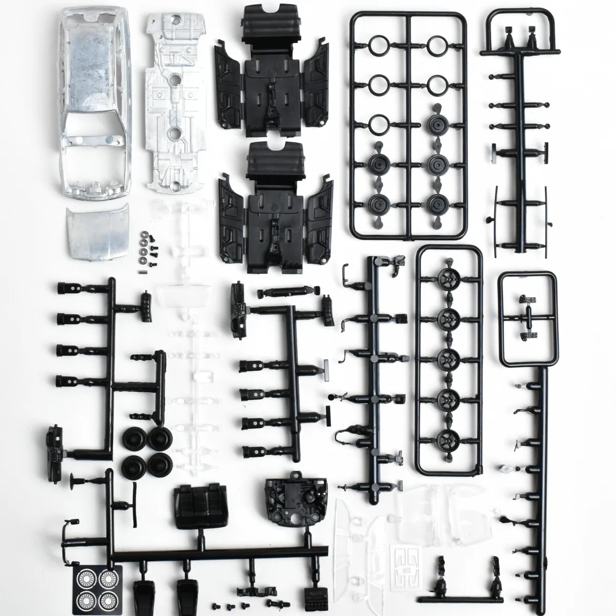 build drive 1:64 e34 Assemble handmade Diecast Model Car
build drive 1:64 e34 Assemble handmade Diecast Model Car