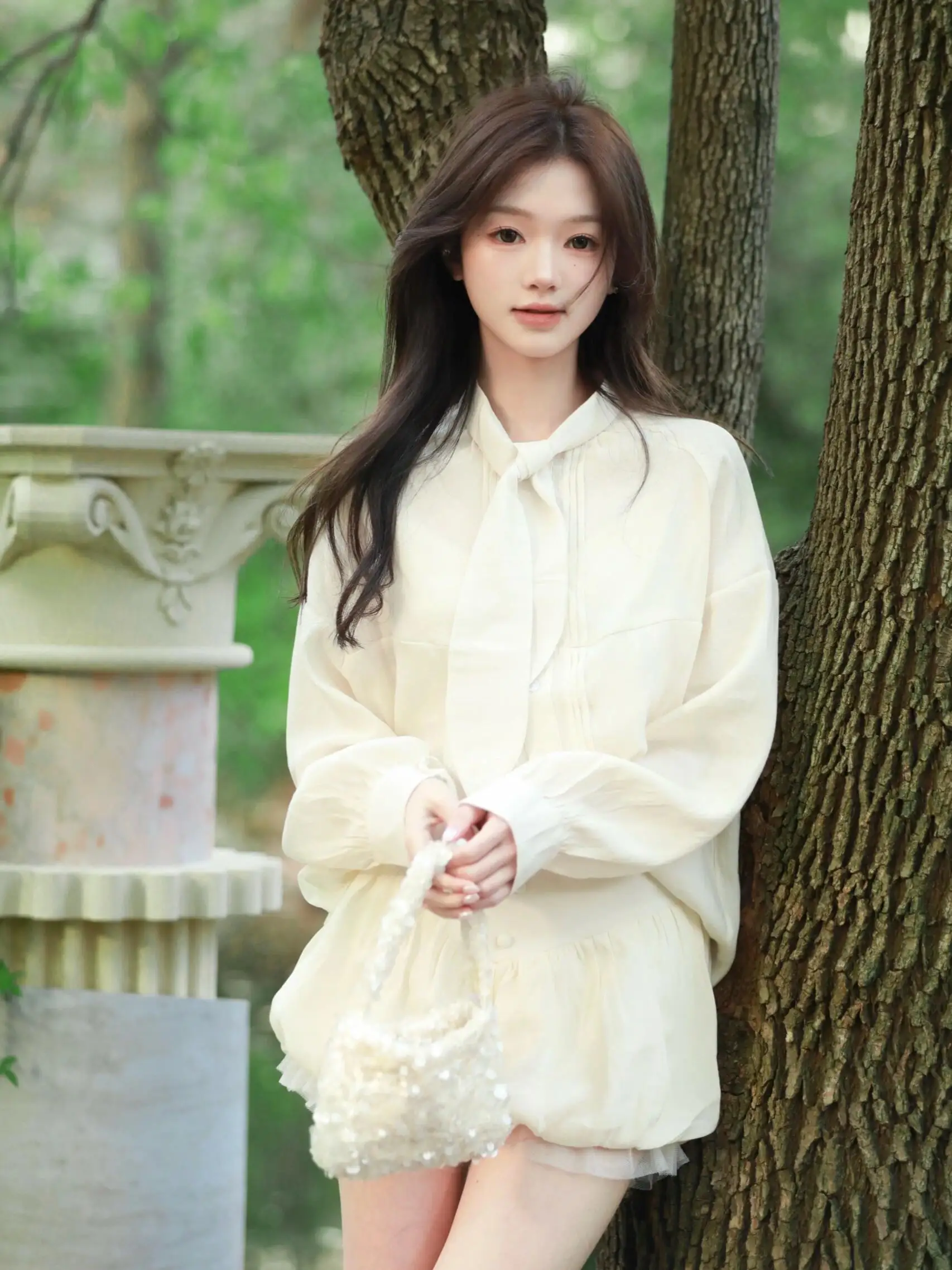 Stunning Rabbit Ear Collar Long Sleeve Shirt And Pumpkin Shorts Women's Fashion Set Autumn Korean Style Small Audience Elegance
Stunning Rabbit Ear Collar Long Sleeve Shirt And Pumpkin Shorts Women's Fashion Set Autumn Korean Style Small Audience Elegance