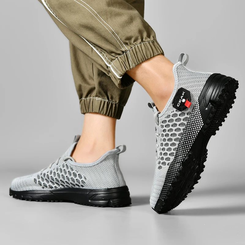 Спортивные кроссовки для отдыха на открытом воздухе, новые модные мужские простые повседневные кроссовки, легкая дышащая повседневная обувь
Спортивные кроссовки для отдыха на открытом воздухе, новые модные мужские простые повседневные кроссовки, легкая дышащая повседневная обувь