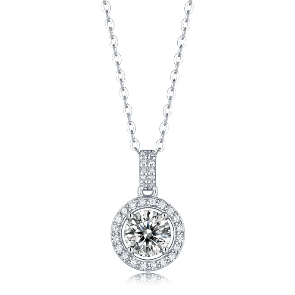 S925 Silver 3CT Moissanite Halo Pendant Necklace VVS1 Clarity Sparkling Round Diamond Fine Jewelry for Women Wedding Anniversary
S925 Silver 3CT Moissanite Halo Pendant Necklace VVS1 Clarity Sparkling Round Diamond Fine Jewelry for Women Wedding Anniversary
