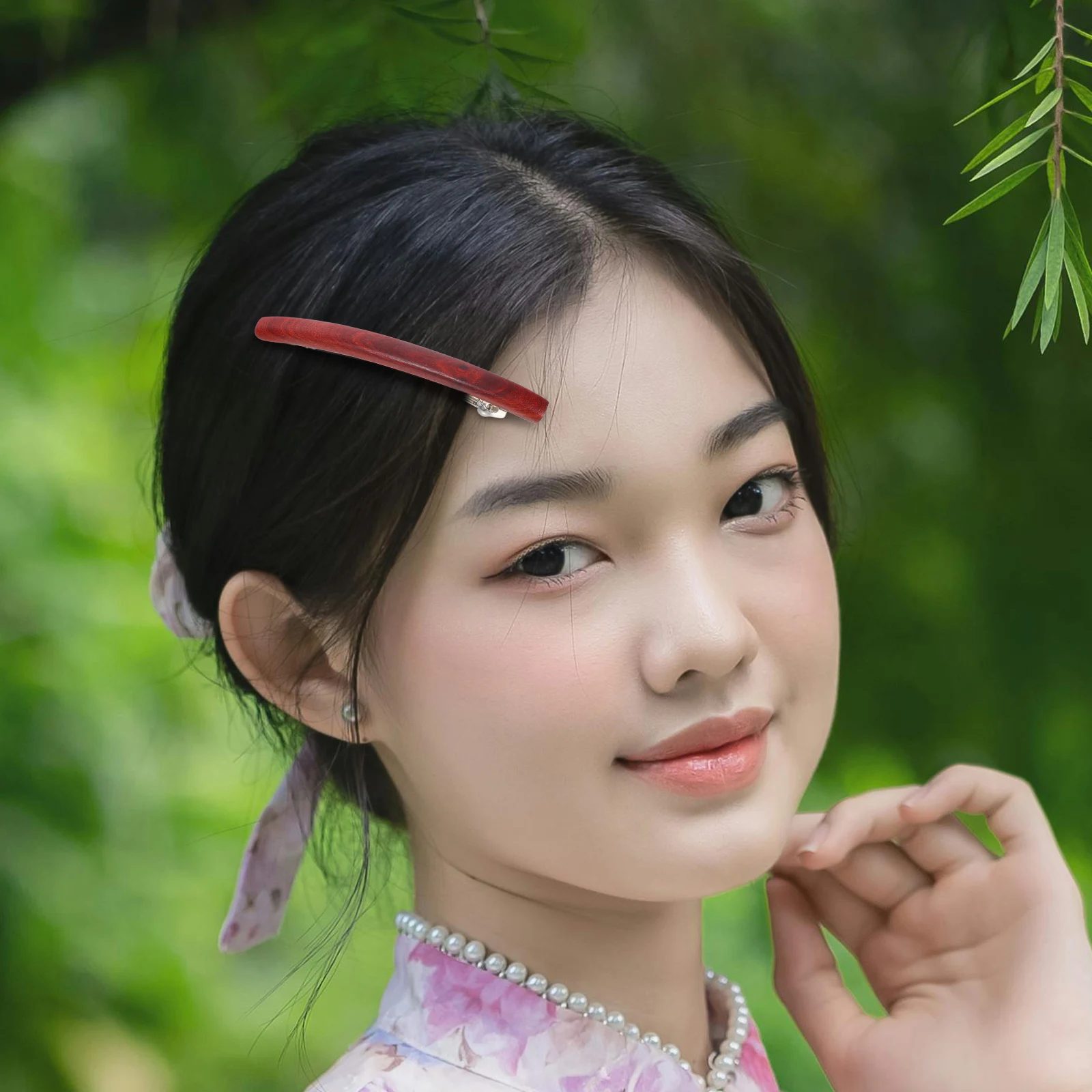 Wooden Minimalist Spring Hair Clip French Barrette Elegant Asian Hair Accessories Women Vintage Hairpieces for Cheongsam
Wooden Minimalist Spring Hair Clip French Barrette Elegant Asian Hair Accessories Women Vintage Hairpieces for Cheongsam