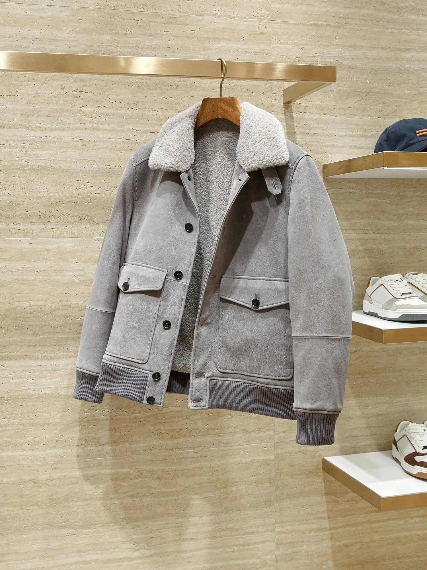 Luxury Limited Edition Genuine Lambskin Leather Jaet White Goose down Filled Men's Collar Coat Faion Urban Sle ort Le...
Luxury Limited Edition Genuine Lambskin Leather Jaet White Goose down Filled Men's Collar Coat Faion Urban Sle ort Le...