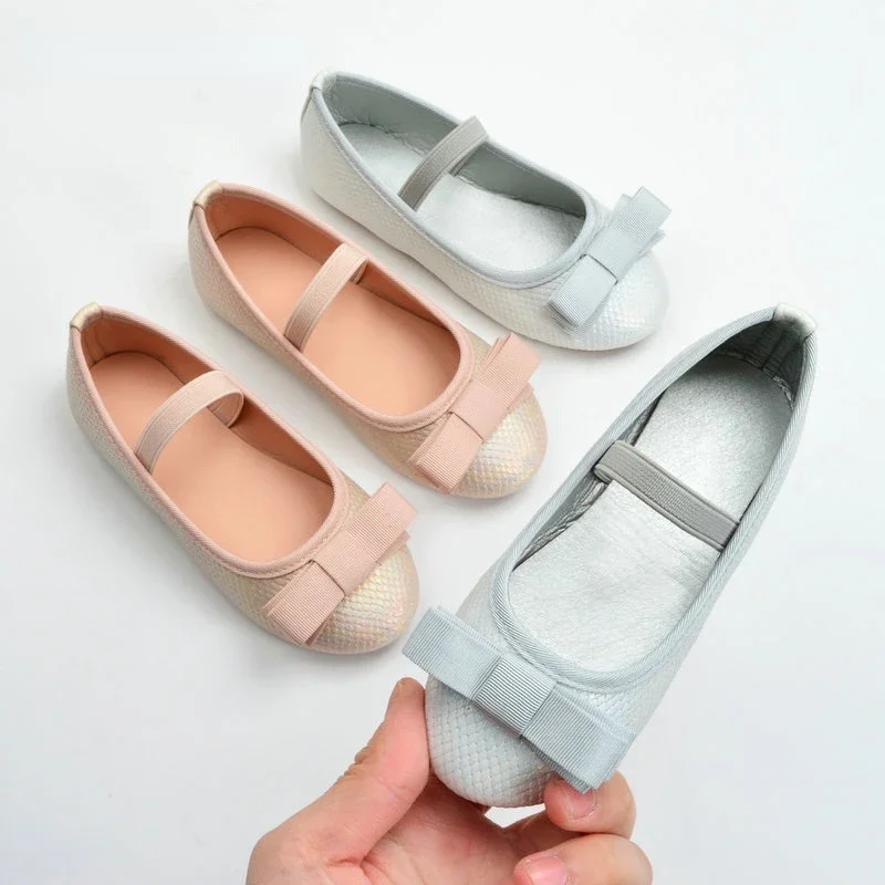 Girls' Shoe Kids Shoes Bow Tie Child Shoes Baby Flat Shoe Girl Princess Fashion Comfort Soft Sole Single Shoes Mary Jane Shoe
Girls' Shoe Kids Shoes Bow Tie Child Shoes Baby Flat Shoe Girl Princess Fashion Comfort Soft Sole Single Shoes Mary Jane Shoe