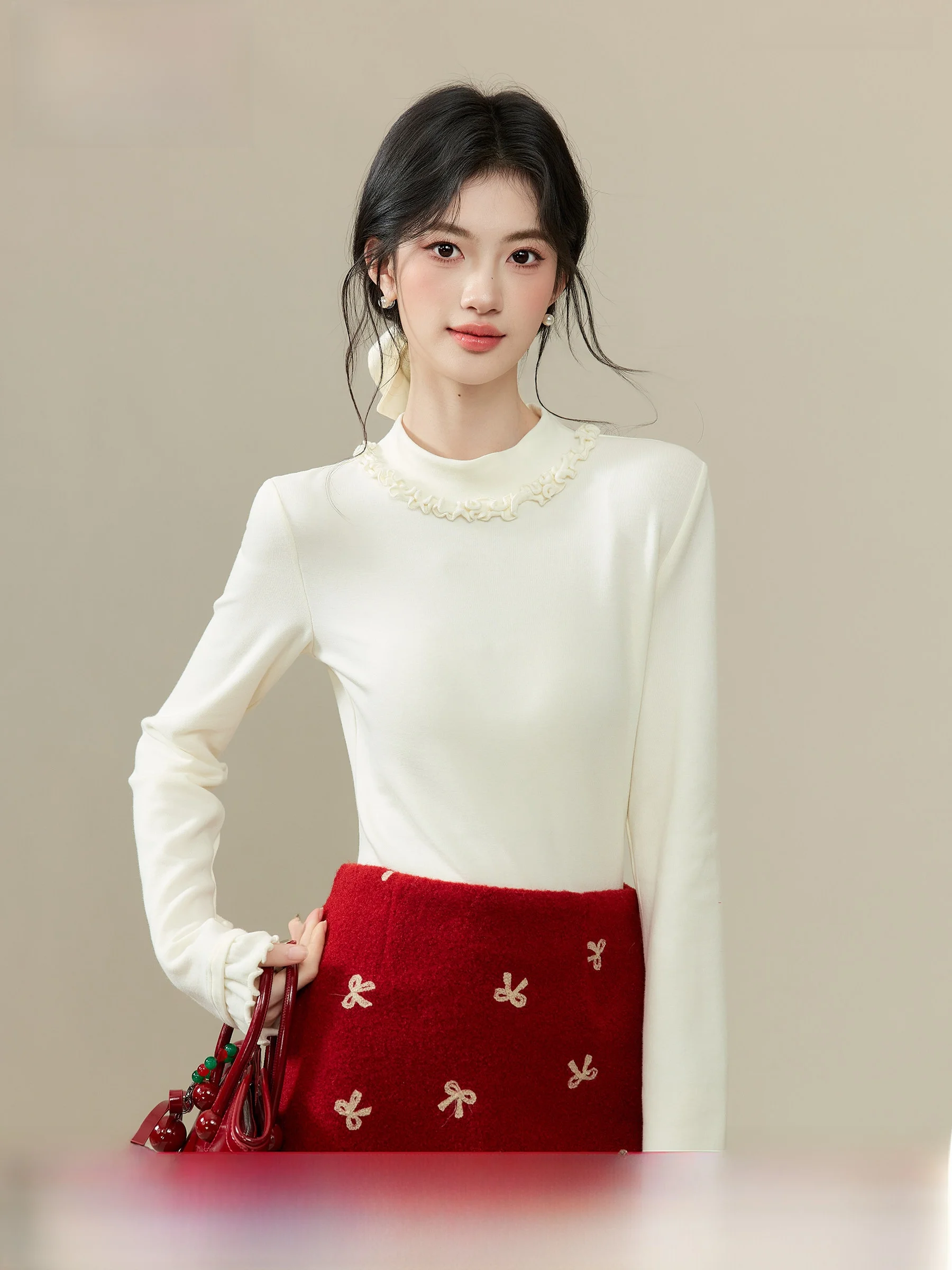Soft Cozy Half High Neck Long Sleeve Knitted Sweater Women's Inner Wear Spring Base Shirt Ling Jiu Commute Style Regular Fit
Soft Cozy Half High Neck Long Sleeve Knitted Sweater Women's Inner Wear Spring Base Shirt Ling Jiu Commute Style Regular Fit