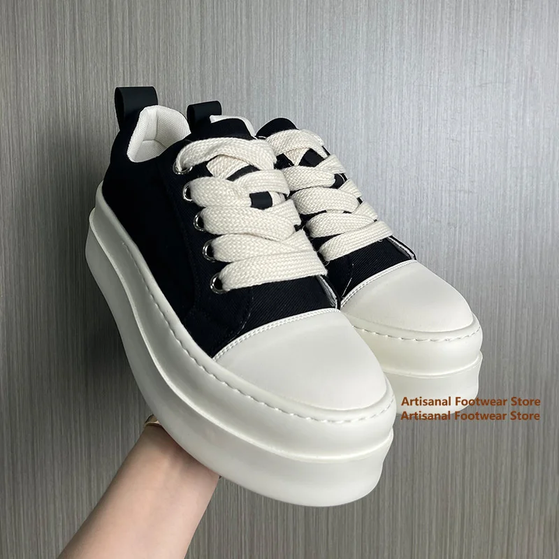 Thick-Soled Board Shoes Black & White Thick Bottom Sneakers Fashion Platform Shoes Non-Slip Casual Walking Shoes for Men
Thick-Soled Board Shoes Black & White Thick Bottom Sneakers Fashion Platform Shoes Non-Slip Casual Walking Shoes for Men