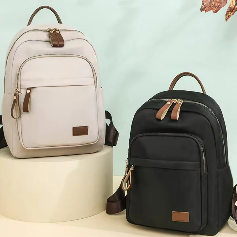 Элегантный двухцветный женский рюкзак, практичный для повседневного использования, стильная легкая повседневная модная сумка с несколькими карманами
Элегантный двухцветный женский рюкзак, практичный для повседневного использования, стильная легкая повседневная модная сумка с несколькими карманами