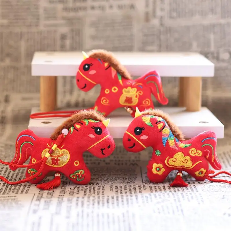 Плюшевый брелок-игрушка «Лошадь» (1 шт.), милый мультяшный пони, мягкая игрушка для сумки, украшение для автомобиля, подарок на Новый год
Плюшевый брелок-игрушка «Лошадь» (1 шт.), милый мультяшный пони, мягкая игрушка для сумки, украшение для автомобиля, подарок на Новый год