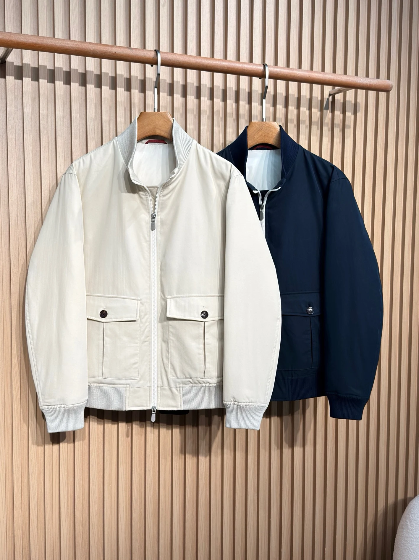 Мужская повседневная пуховая куртка BC Version с воротником-стойкой, деловой стиль, осень-зима, новая модная городская водонепроницаемая куртка
Мужская повседневная пуховая куртка BC Version с воротником-стойкой, деловой стиль, осень-зима, новая модная городская водонепроницаемая куртка