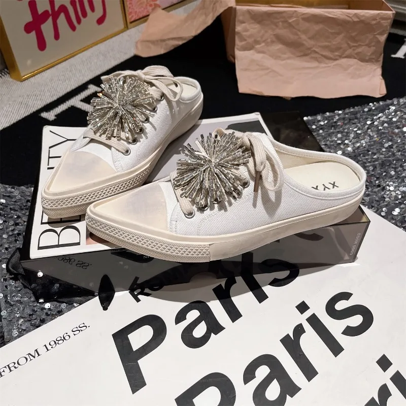 New Womens Shoes Luxury Rhinestone Muller Slippers for Woman New Korean Version Canvas Casual Shoes Designer Shoes Zapatos Mujer
New Womens Shoes Luxury Rhinestone Muller Slippers for Woman New Korean Version Canvas Casual Shoes Designer Shoes Zapatos Mujer