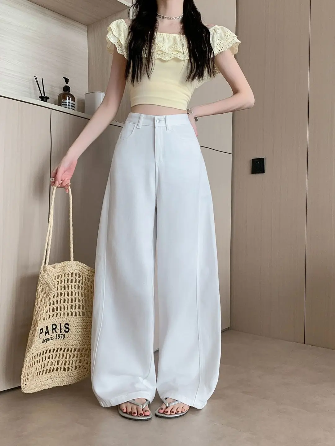 White Casual Wide Leg Jeans Women's High Waist Loose Slimming Summer 2026 New Design Knife Denim Pants Breathable
White Casual Wide Leg Jeans Women's High Waist Loose Slimming Summer 2026 New Design Knife Denim Pants Breathable