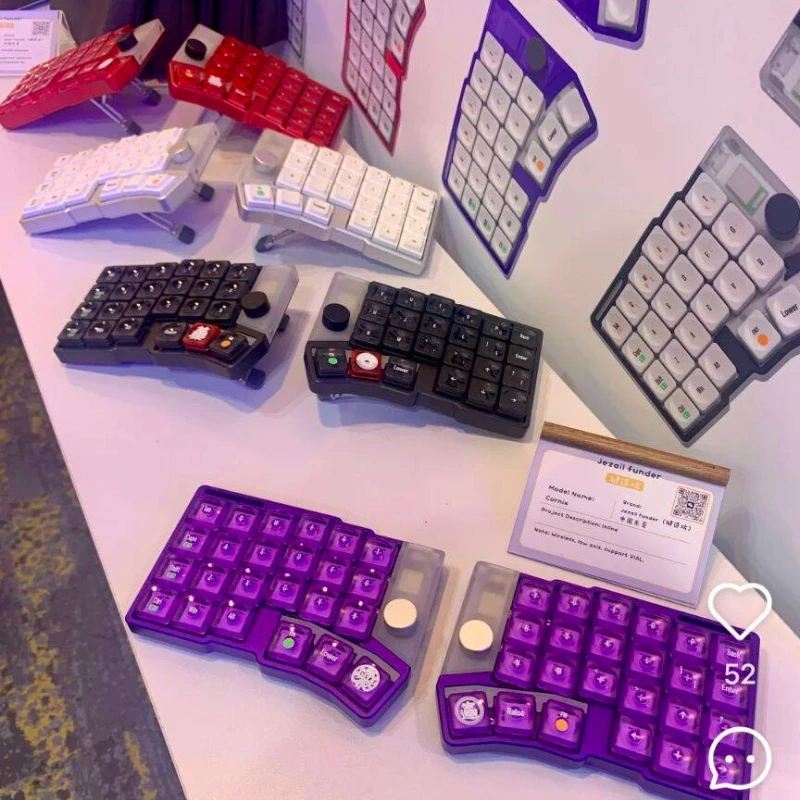 Hot sales Cornix Split Keyboard Custom Bluetooth Wired CNC Shell Supports VIAL Changing Key Kaih Choc V2 axis Ergonomic Keyboard
Hot sales Cornix Split Keyboard Custom Bluetooth Wired CNC Shell Supports VIAL Changing Key Kaih Choc V2 axis Ergonomic Keyboard