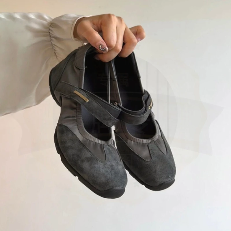 Women's Mary Jane Shoes Luxury Genuine Leather Casual Shoes for Woman Exquisite Ballet Sneakers Designer Shoes Zapatos De Mujer
Women's Mary Jane Shoes Luxury Genuine Leather Casual Shoes for Woman Exquisite Ballet Sneakers Designer Shoes Zapatos De Mujer