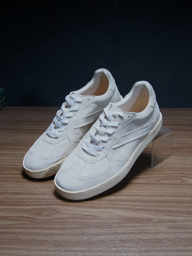 Handmade Genuine Leather Men German Trainers Cow Suede Casual Sports White Sneakers Unisex Lace-up Comfortable Skate Shoes
Handmade Genuine Leather Men German Trainers Cow Suede Casual Sports White Sneakers Unisex Lace-up Comfortable Skate Shoes
