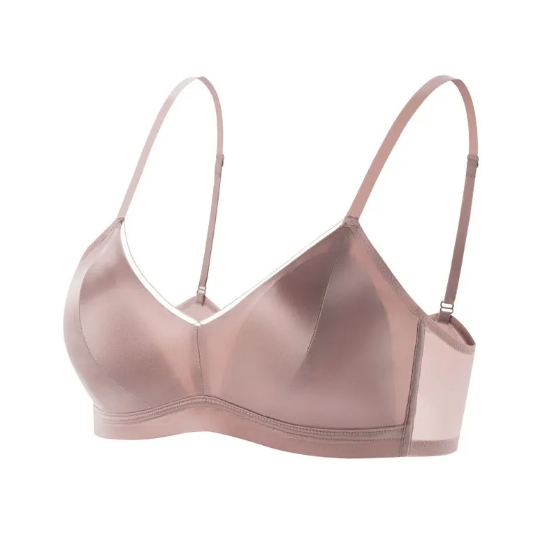 High end version silk satin without steel ring bra French smooth mulberry silk thin underwear bra Gently adhere to the skin
High end version silk satin without steel ring bra French smooth mulberry silk thin underwear bra Gently adhere to the skin