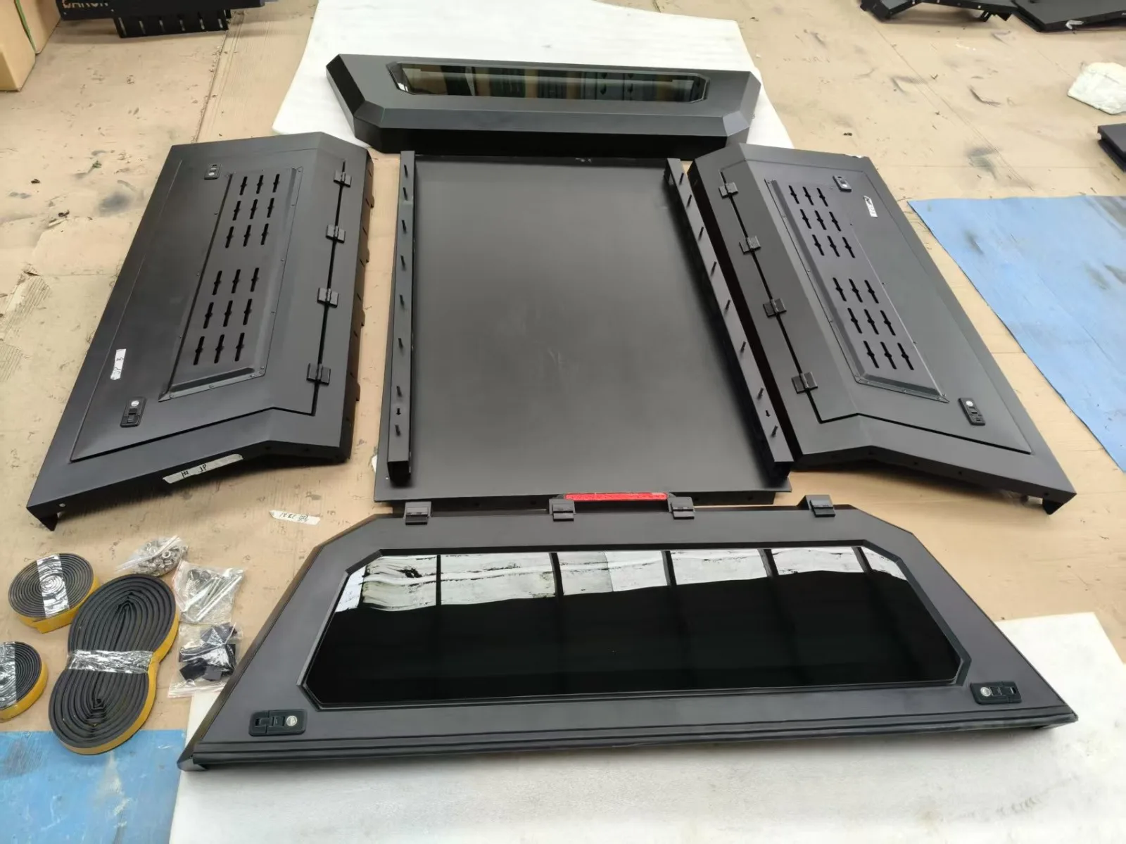 Universal Custom Truck Hardcover Topper Fit Multiple Car Models For Isuzu Dmax 2019
Universal Custom Truck Hardcover Topper Fit Multiple Car Models For Isuzu Dmax 2019
