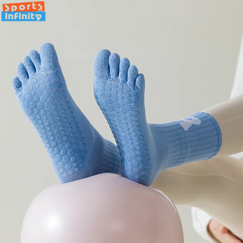 Professional Five Finger Yoga Socks Women Anti Slip Mid Tube Pilates Socks Split Toe Indoor Exercise Fitness Sports Socks
Professional Five Finger Yoga Socks Women Anti Slip Mid Tube Pilates Socks Split Toe Indoor Exercise Fitness Sports Socks