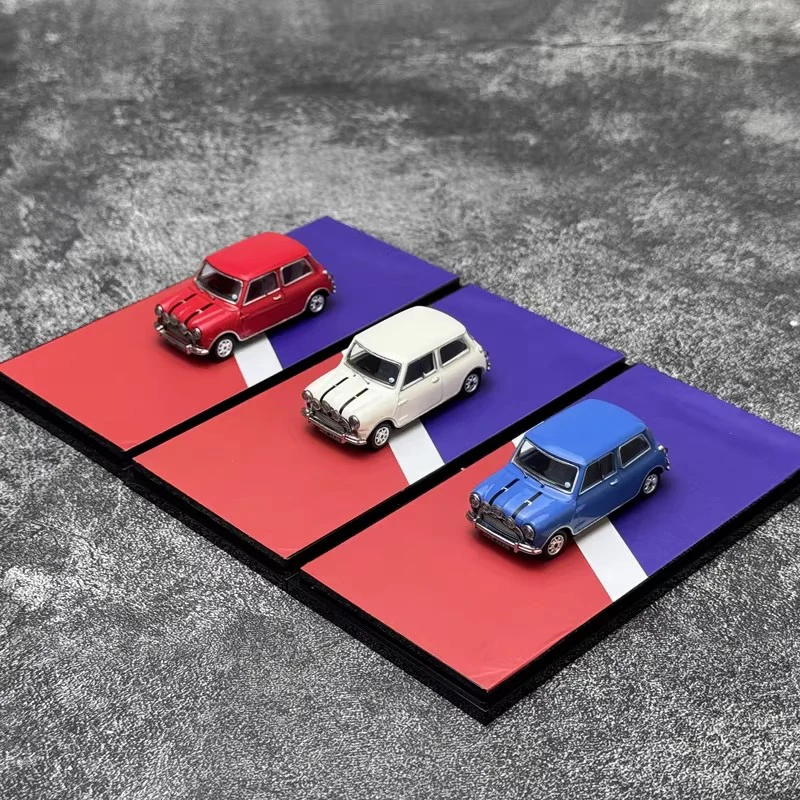 Модель автомобиля GCD 1:64 Austin Mini Cooper S, имитация, из сплава, статическая, коллекционная, игрушка, подарок, сувенир, украшение
Модель автомобиля GCD 1:64 Austin Mini Cooper S, имитация, из сплава, статическая, коллекционная, игрушка, подарок, сувенир, украшение