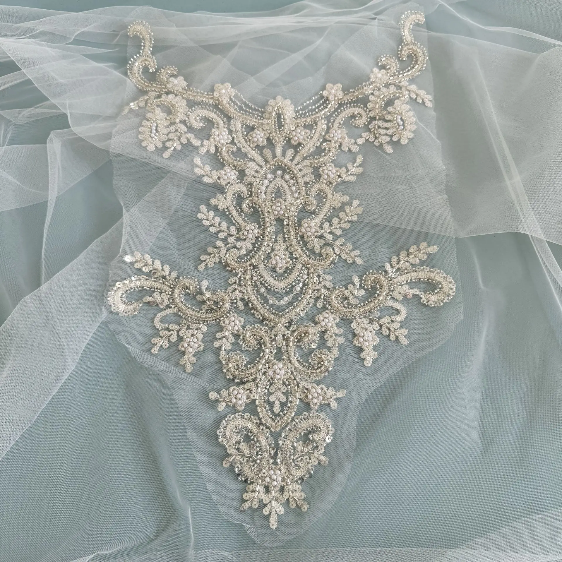 Heavy Embroidery Bead Glass Bead Collar DIY Wedding Dress Performance Dress Flower Piece Accessories Lace
Heavy Embroidery Bead Glass Bead Collar DIY Wedding Dress Performance Dress Flower Piece Accessories Lace