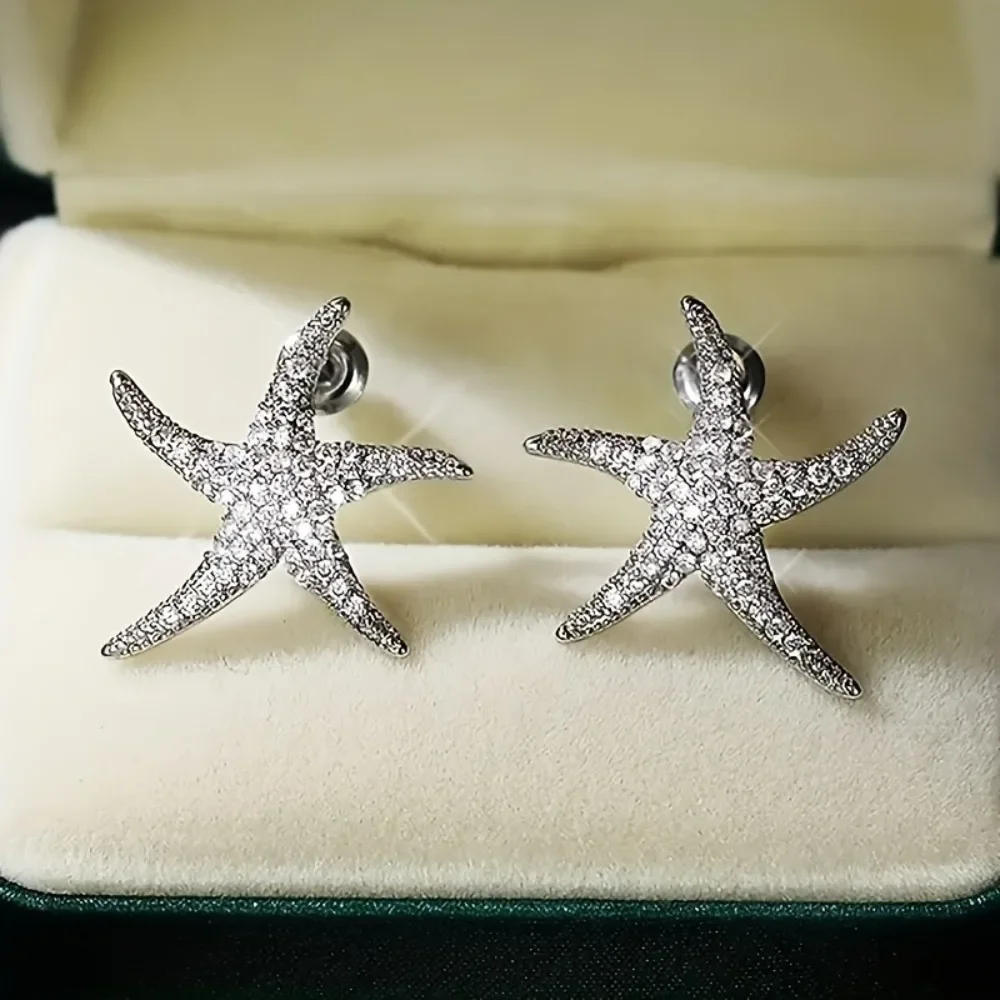 1pc Fashion Full Rhinestone Star Earrings Shiny Starfish Design Dainty Women's Statement Earrings Gift
1pc Fashion Full Rhinestone Star Earrings Shiny Starfish Design Dainty Women's Statement Earrings Gift