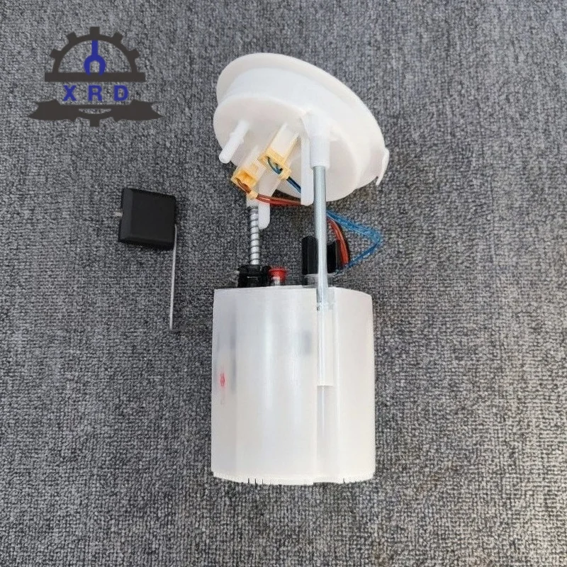 Fuel Pump Assembly for BMW E90 3 Series 1 Series X1 E87 E92 E84 OEM 16147197075 16117197076 16117232444
Fuel Pump Assembly for BMW E90 3 Series 1 Series X1 E87 E92 E84 OEM 16147197075 16117197076 16117232444