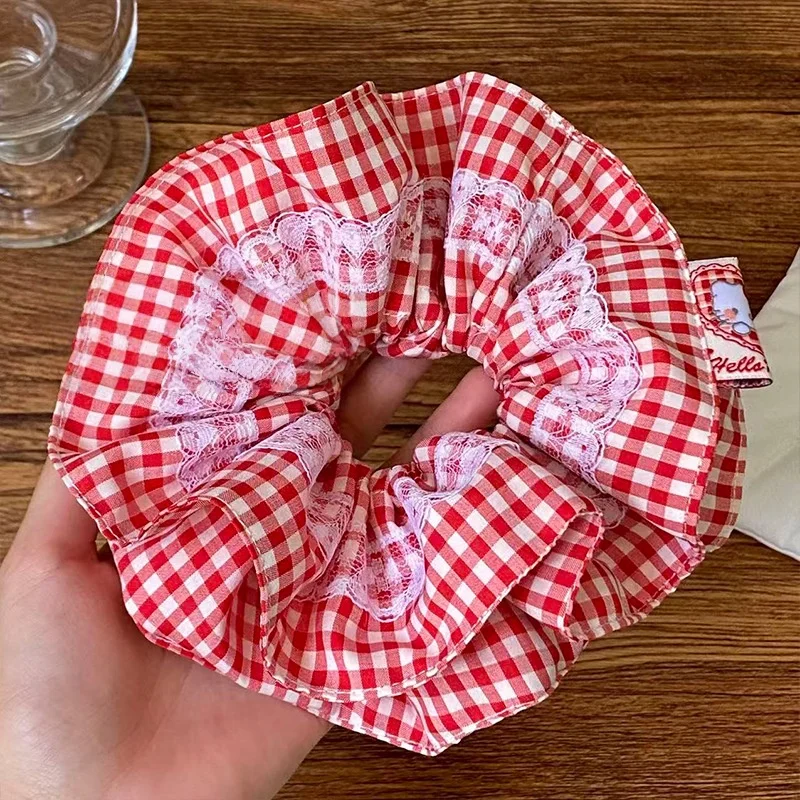 1pc Cute Fabric Tag Sweet Red Plaid Lace Scrunchie – Girlish Hair Accessory, Slim Waist Scrunchie
1pc Cute Fabric Tag Sweet Red Plaid Lace Scrunchie – Girlish Hair Accessory, Slim Waist Scrunchie