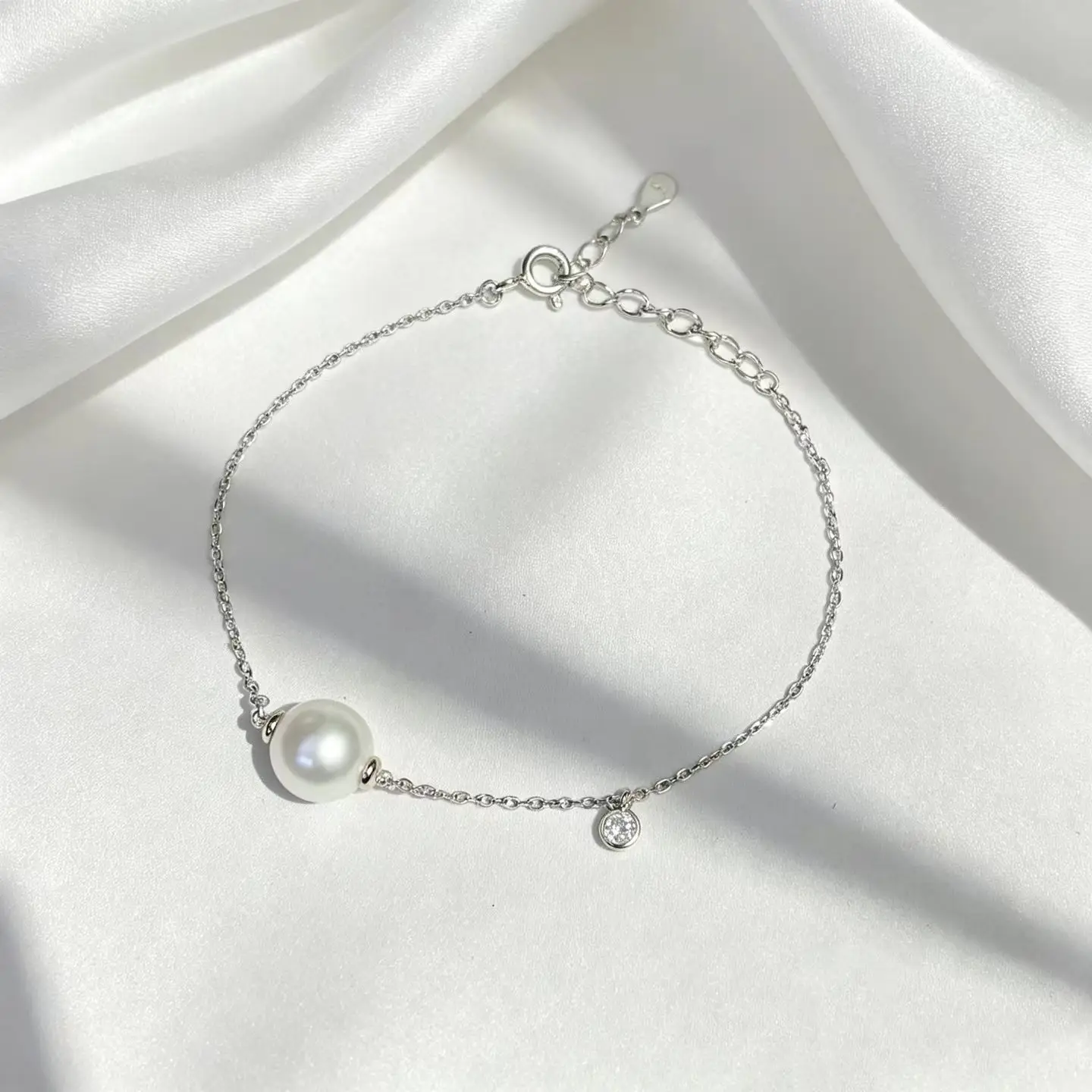 Wholesale S925 Sterling Silver Bracelet Mount Settings Finding Mountings Base Part Bangle Accessories for 8-9mm Pearls 5pcs/lot
Wholesale S925 Sterling Silver Bracelet Mount Settings Finding Mountings Base Part Bangle Accessories for 8-9mm Pearls 5pcs/lot